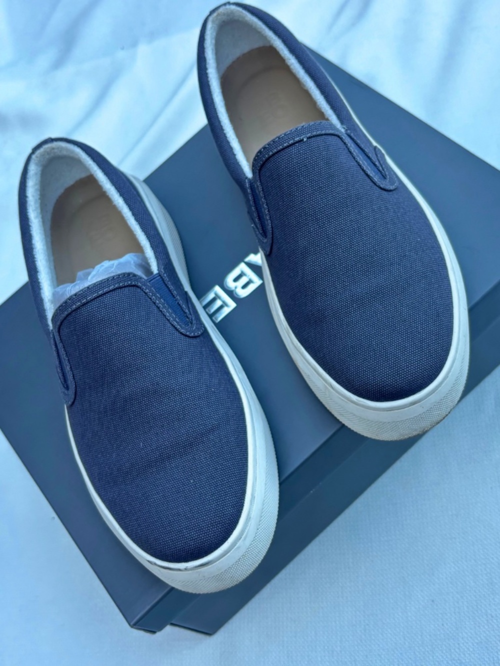 Abeo Jumpstreet Slip On Metatarsal in Navy Canvas, 8.5